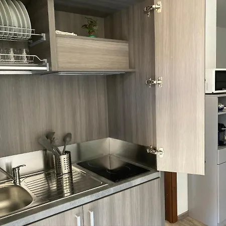 Pensjonat B&k Bed And Kitchen Villasimius
